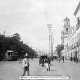 Avenida Hombres Ilustres y Alameda Central