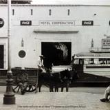 Una siesta enfrente de el Hotel Cooperativa Guadalajara Jalisco.