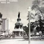 Monumento a Cuahutemoc.