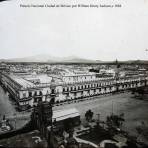 Palacio Nacional Ciudad de México por William Henry Jackson,c 1884,