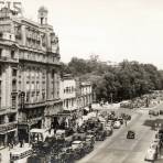 Avenida Juárez y Hotel Regis