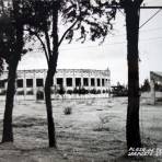 Plaza de toros. ( Circulada el 29 de Enero de 1950 ) .