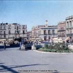 A un costado de El Zocalo Ciudad de México 1961