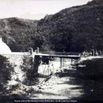 Puente sobre el Rio Hondo Carrete Pichucalco, Tuxtla Gutierrez Chiapas ( Circulada el 9 de Agosto de 1927 ).
