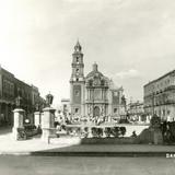 Plaza y templo de Santo Domingo