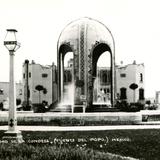 Hipódromo de la Condesa y fuente del Popo