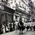 Recuerdo del primer centenario de la independencia Mexicana Desfile  Ciudad de México15 de Septiembre de 1910