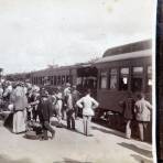 Estacion del Ferrocarril  por el Fotógrafo Abel Briquet..