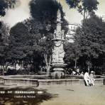 Alameda y estatua de Guadalupe (Villa de Guadalupe)