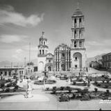 Plaza de Armas y Catedral de Saltillo