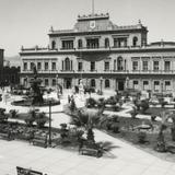 Plaza de Armas y Palacio de Gobierno