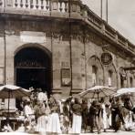 Mercado Corona.